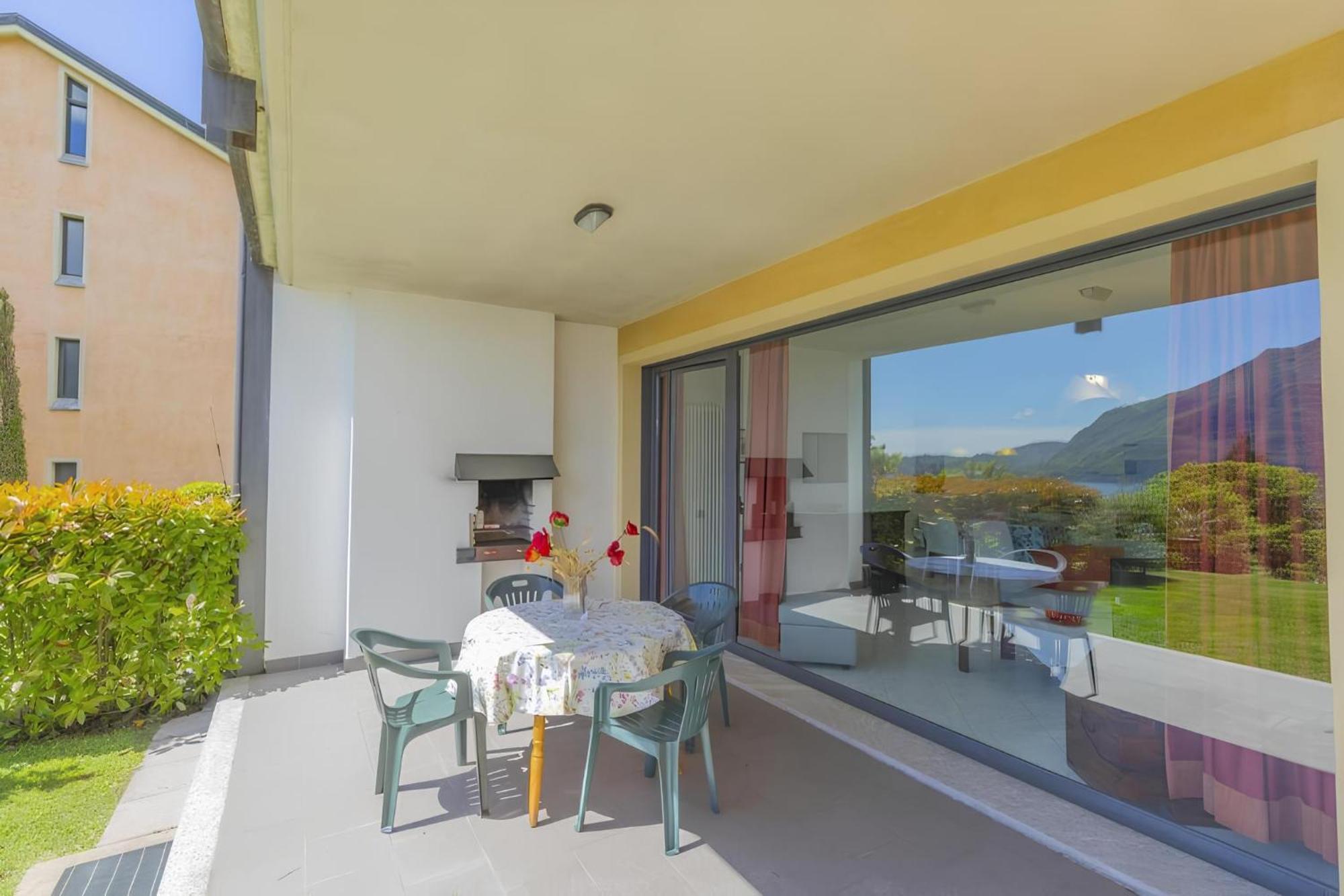 Villa Ada Vista Lago B102 Ghiffa Exterior foto